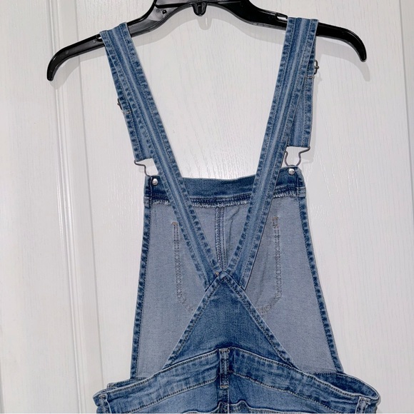 Others Follow Melanie Distressed Overalls in Classic Blue Ladies M stretch - Picture 11 of 14